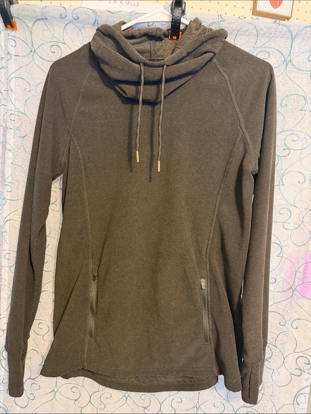 Noble Outfitters Women's Olive Green Fleece Pullover Hoodie light weight
